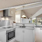 2 Bedroom Gorgeous In Vaeggerlose